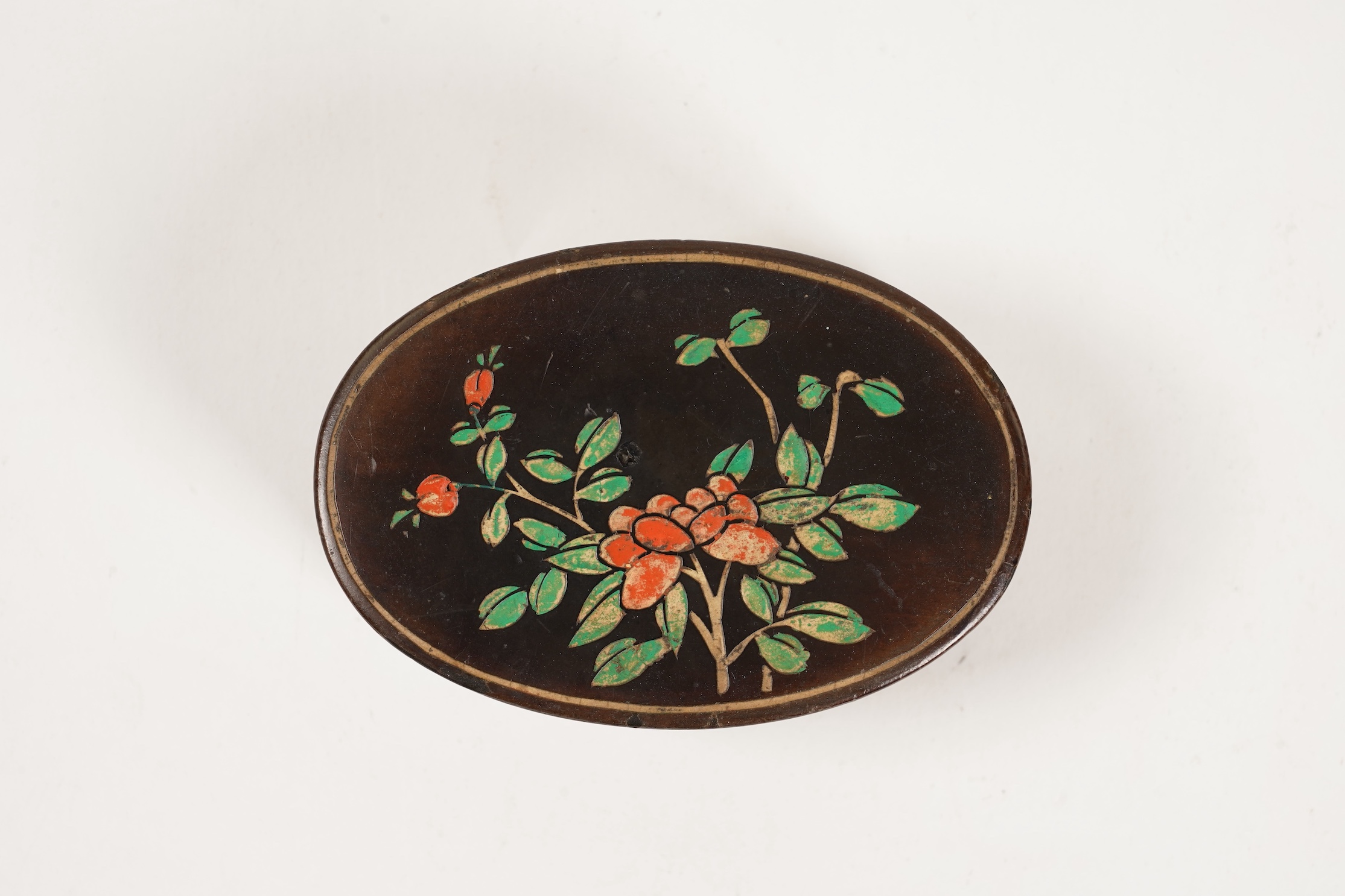 A small Chinese coromandel lacquer oval box, Kangxi period